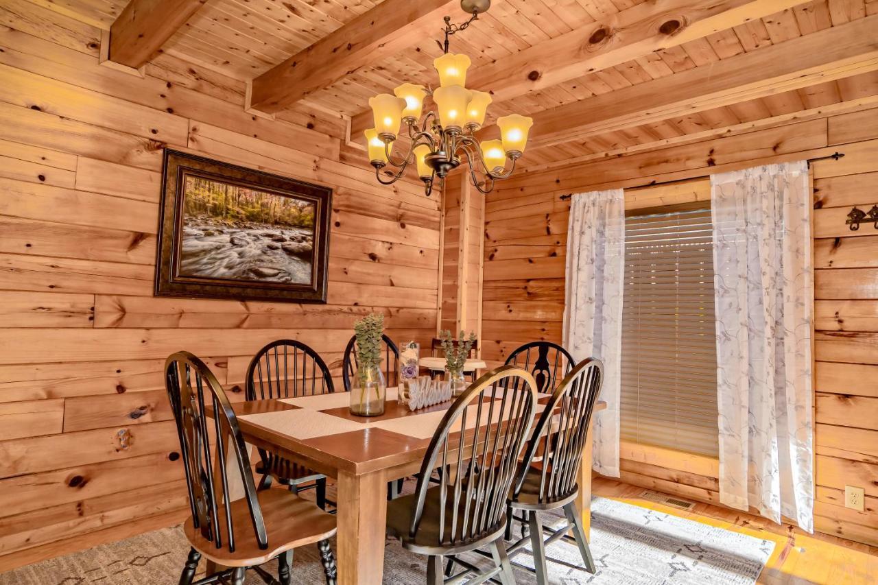 *Family Friendly Cabin Near Dollywood! Pigeon Forge Exterior photo